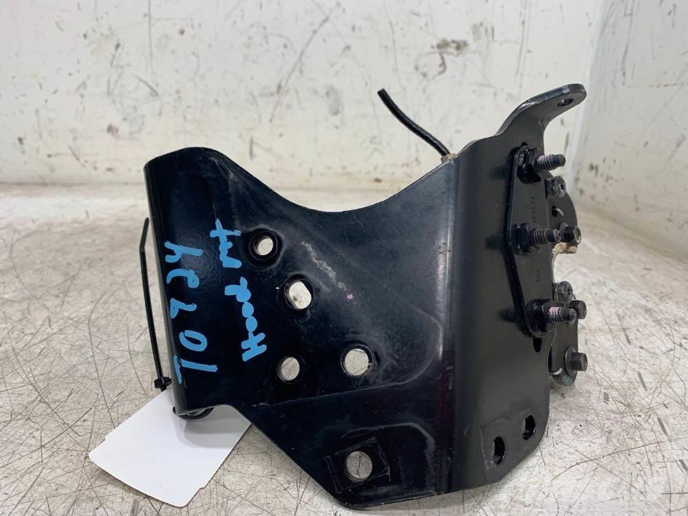 Volvo VNL Transportation - Others