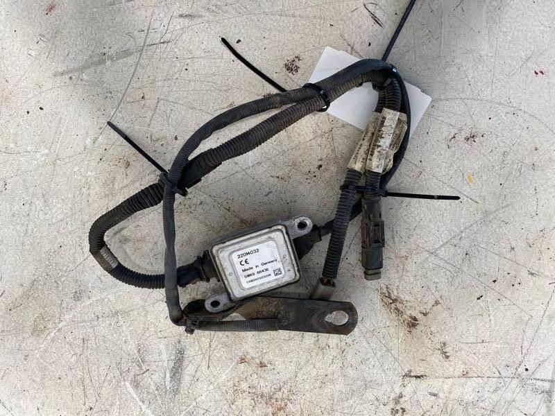 Volvo VNL Transportation - Others