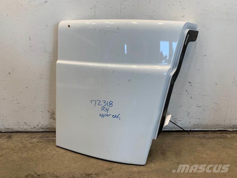 Volvo VNL Cabins and interior