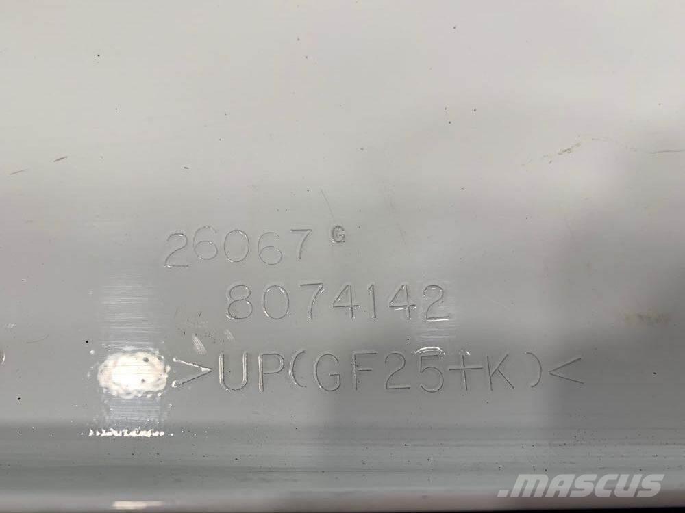 Volvo VNL Cabins and interior