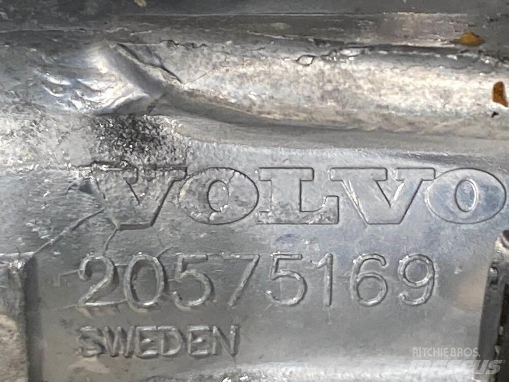 Volvo VNL Transportation - Others