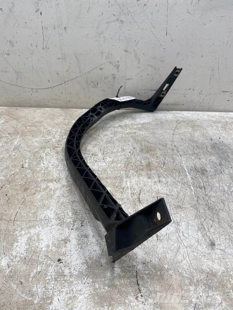 Volvo VNL Transportation - Others