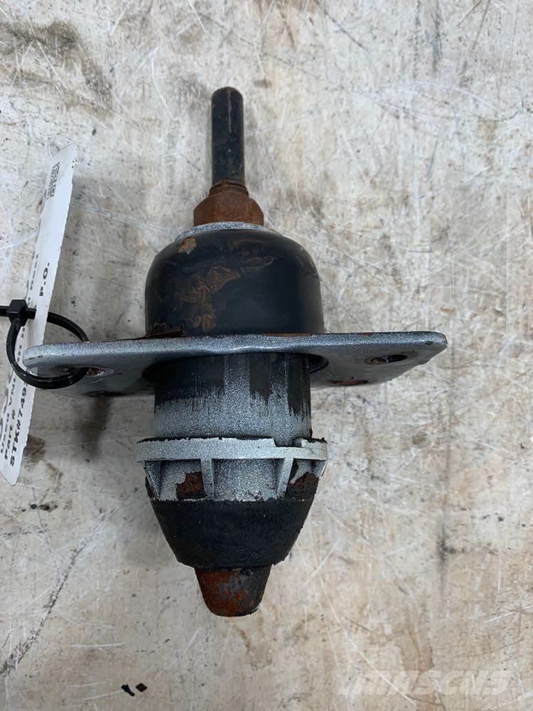 Volvo VNL Transportation - Others