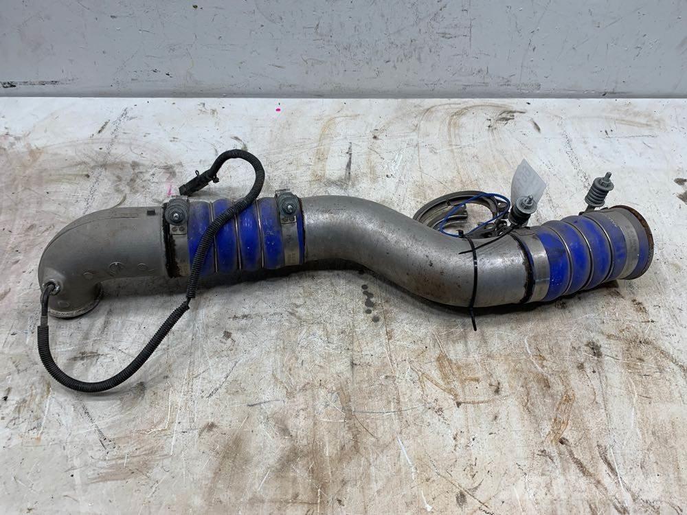 Volvo VNL Transportation - Others