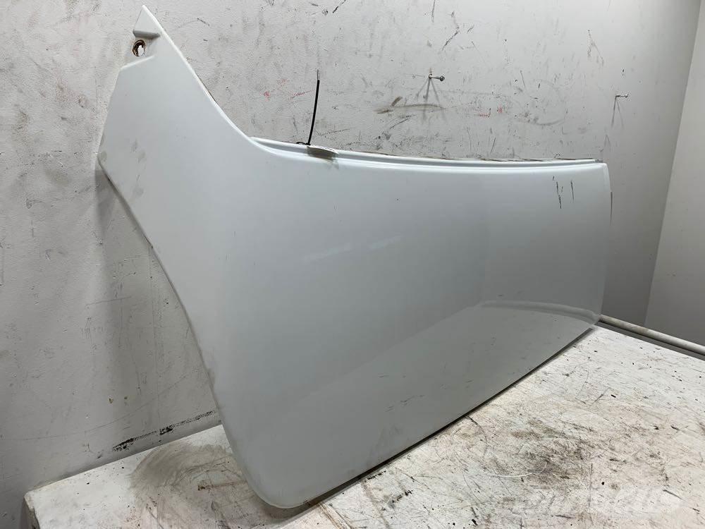 Volvo VNL Cabins and interior