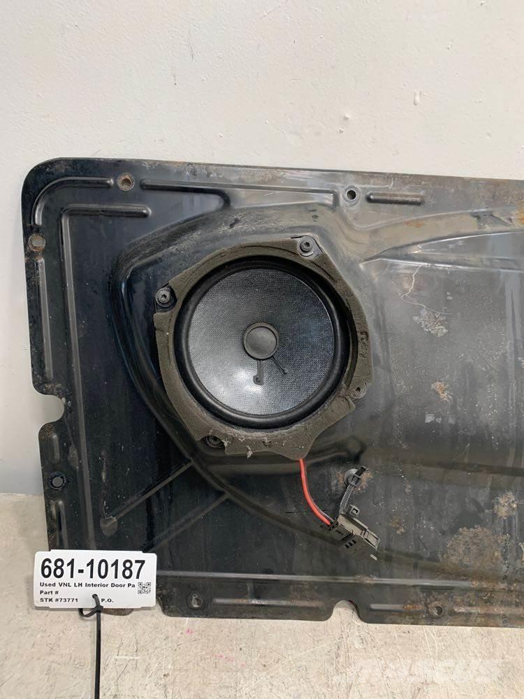 Volvo VNL Transportation - Others