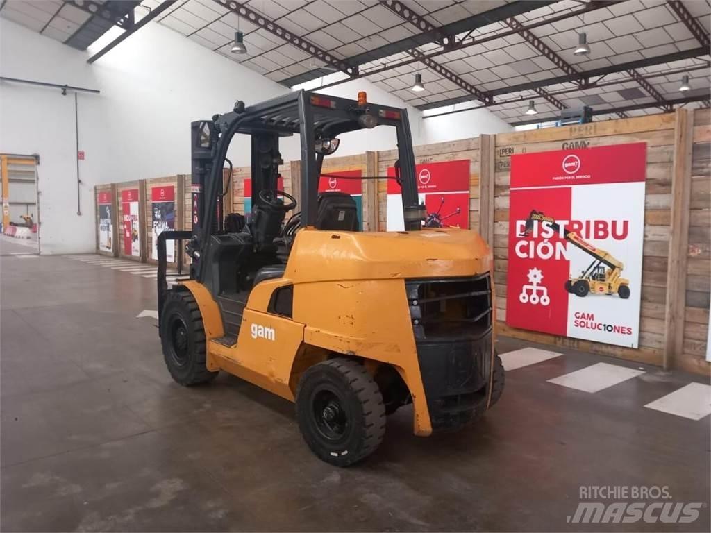 CAT DP45NTD Diesel trucks