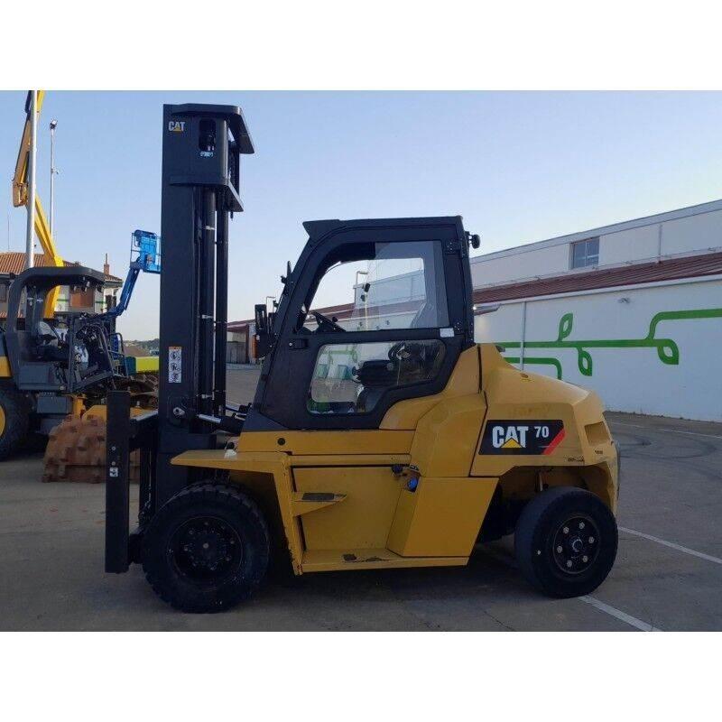 CAT DP70N1 Rough terrain trucks