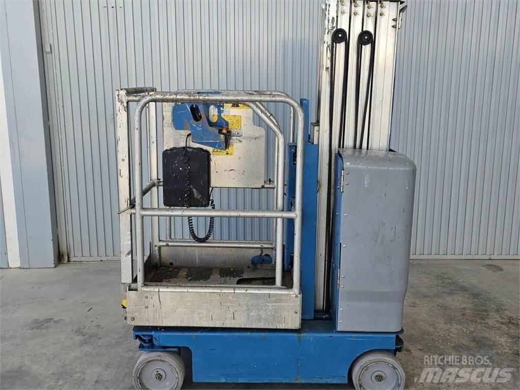 Genie GR-20 Vertical mast lifts