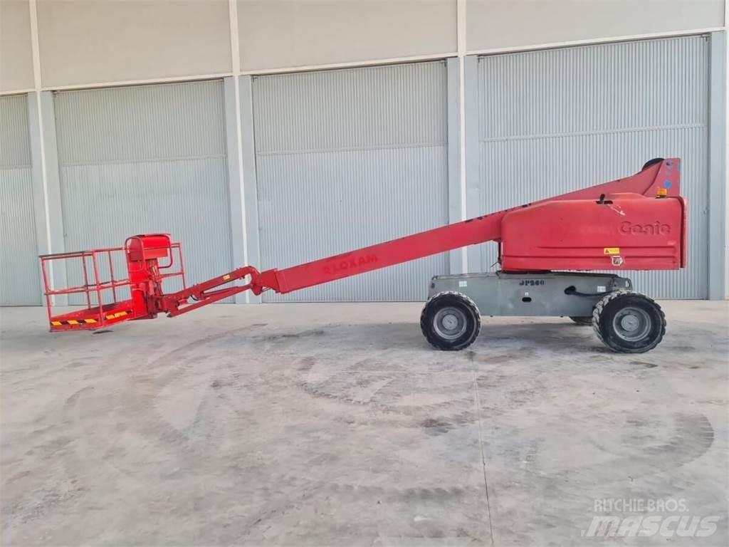 Genie S-45 Telescopic boom lifts