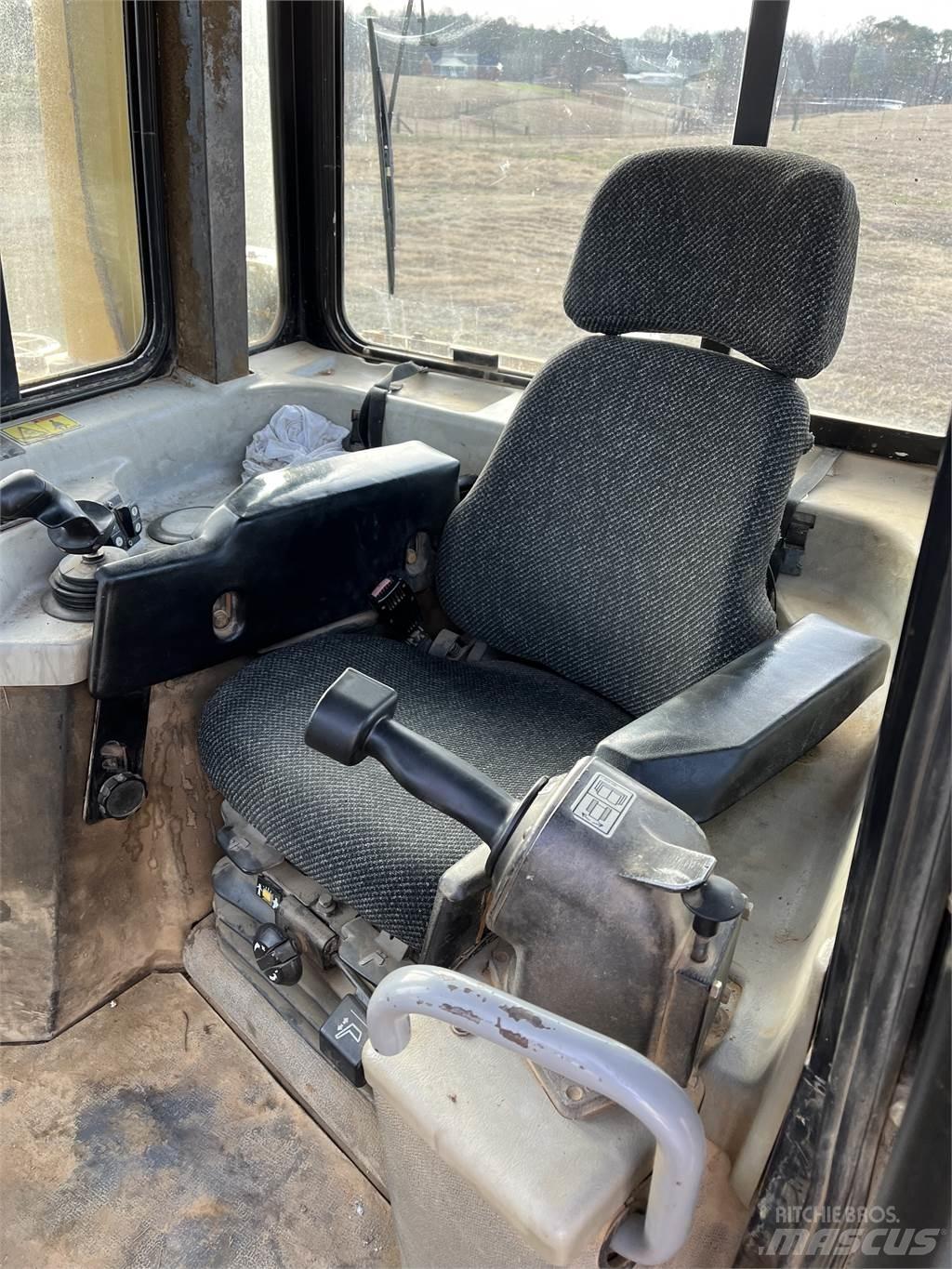 CAT D6R XL Crawler dozers