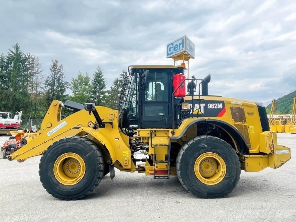 CAT 962M Wheel loaders