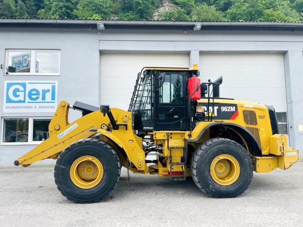 CAT 962M Wheel loaders