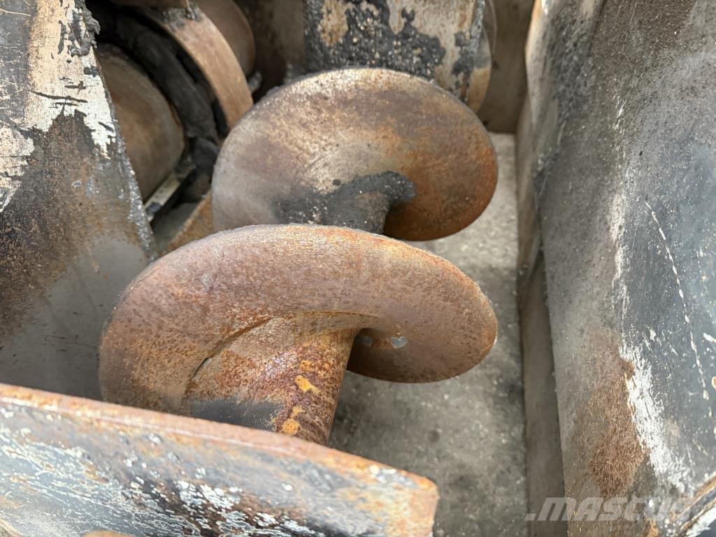 Dynapac F 5 C Asphalt pavers