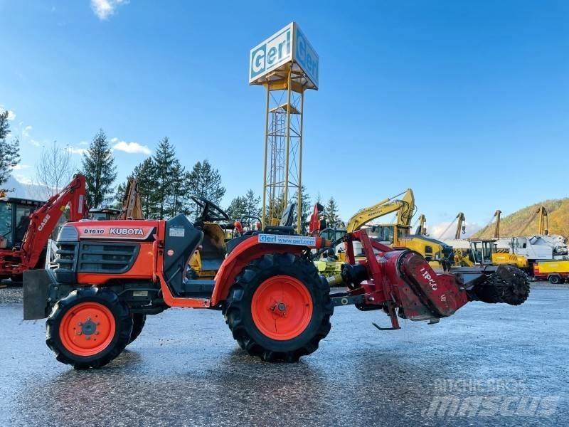 Kubota B1610D Backhoe loaders