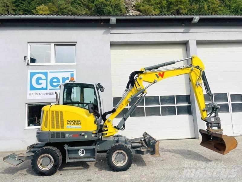 Neuson EW65 Wheeled excavators