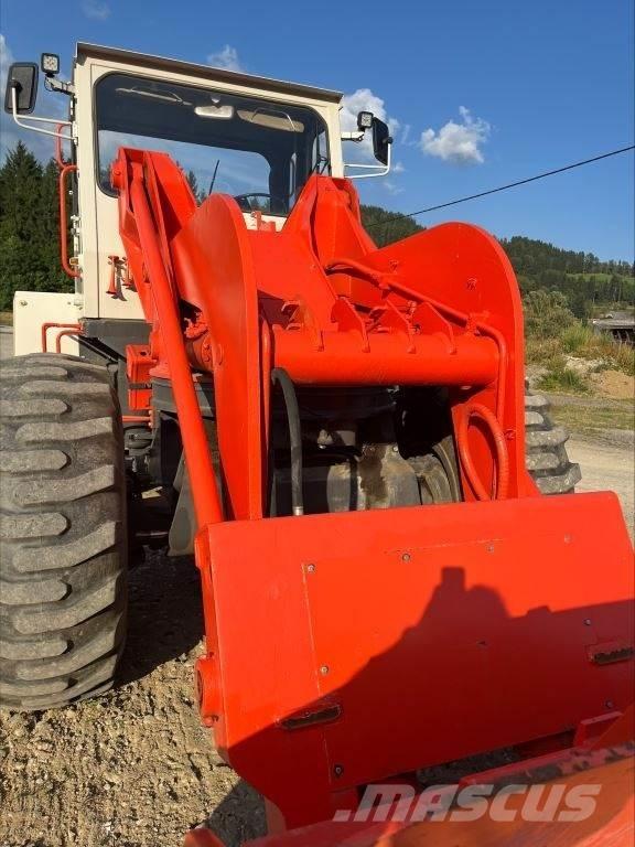 Sandvik Tross 130 Wheel loaders
