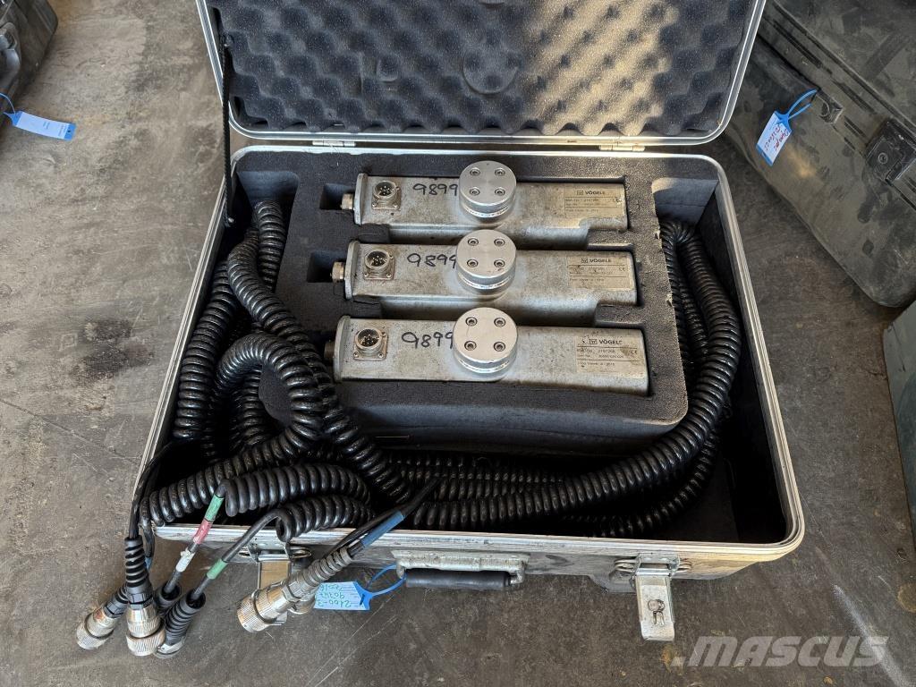 Vögele Super 2100-3i Asphalt pavers