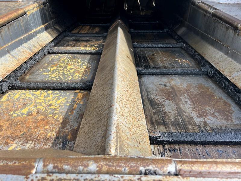  Volvo-ABG 6870 Asphalt pavers