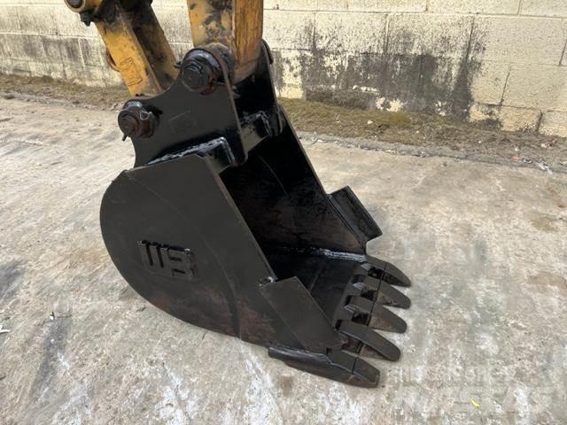 CAT 304E2 CR Mini excavators < 7t (Mini diggers)