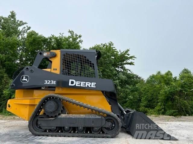 John Deere 323E Skid steer loaders