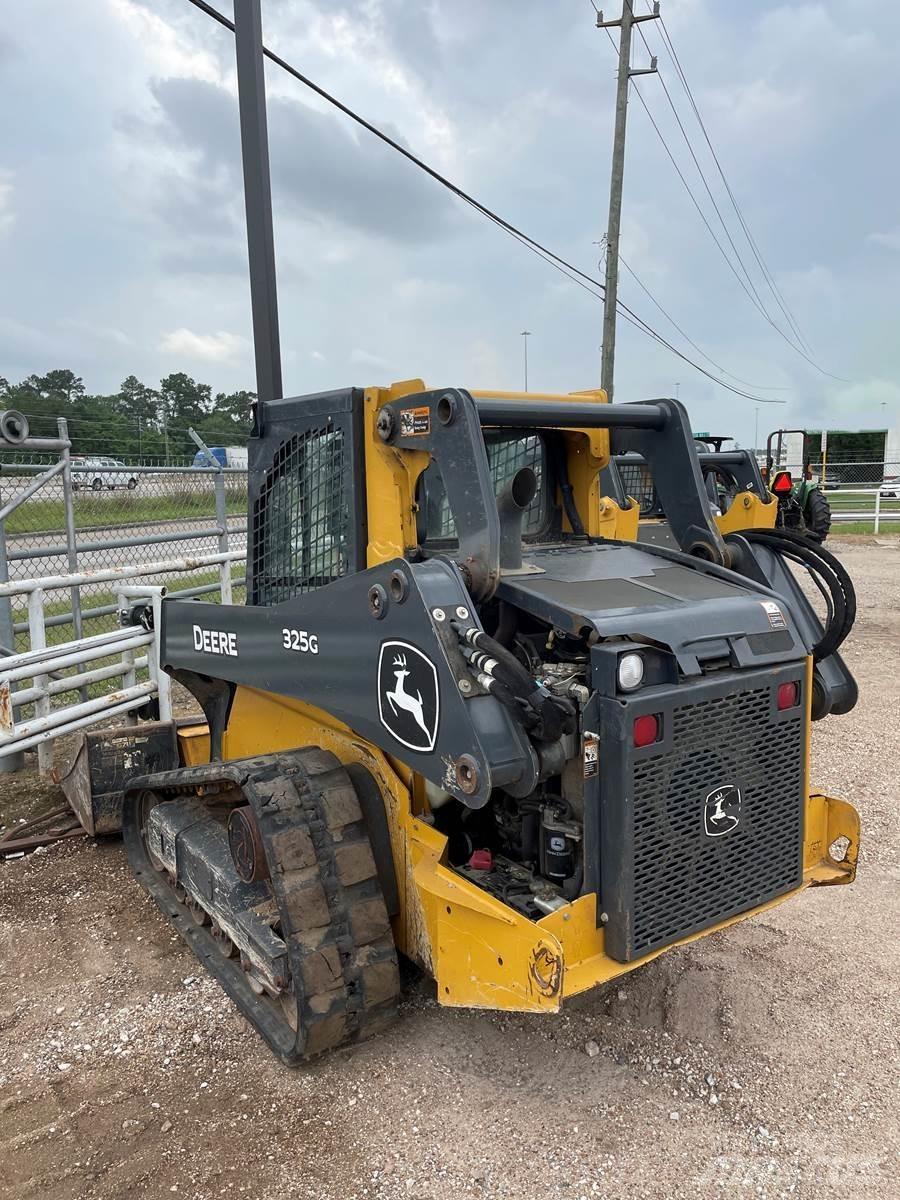 John Deere 325G Skid steer loaders