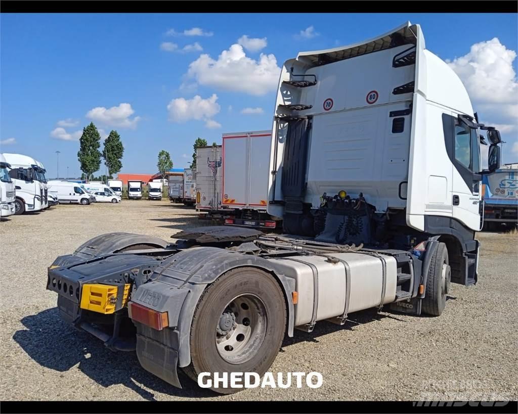 Iveco AS440S48 Box body trucks