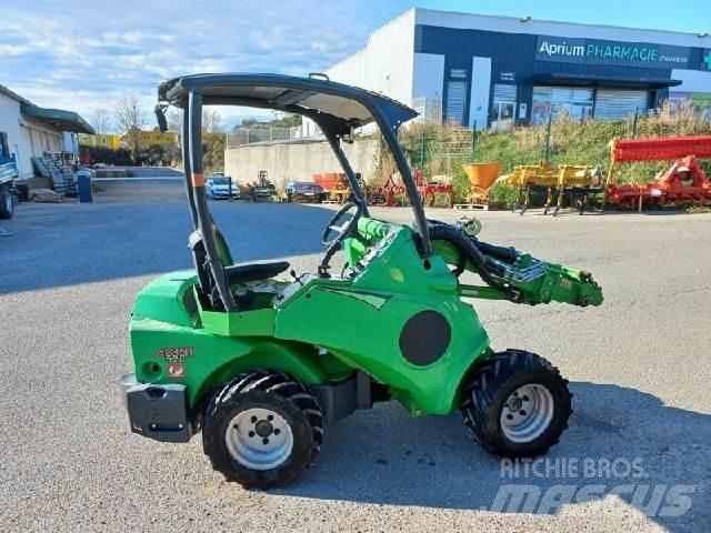 Avant 520 Material Handling - Others