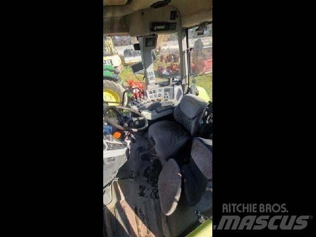 CLAAS AXION 840 Tractors