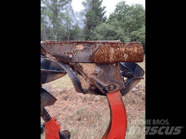 Gregoire SPERZ 7 Conventional ploughs