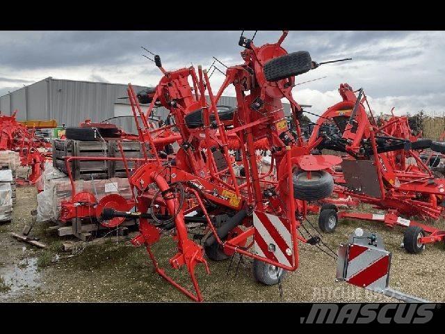 Kuhn 7902 Rakes and tedders