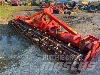 Kuhn HR404 Harrows