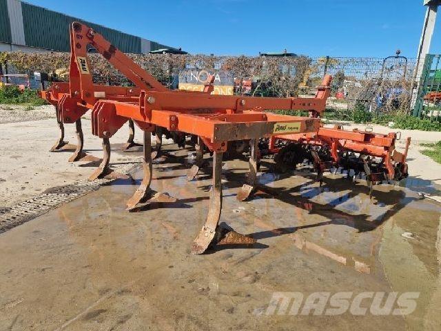 Rau PM 2 P 4 M Cultivators