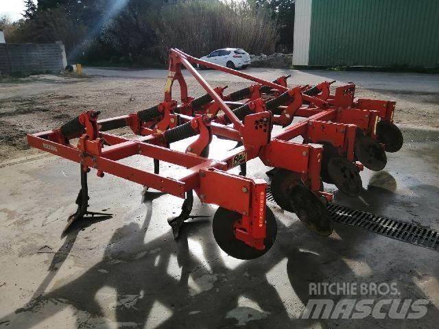 Rau POLYMAG Row crop cultivators