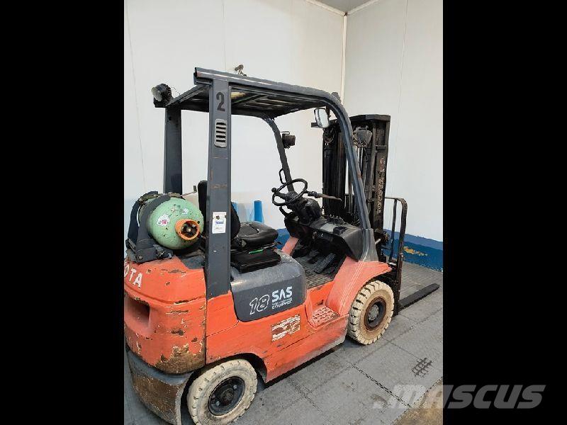 Toyota 7FGF18 Material Handling - Others