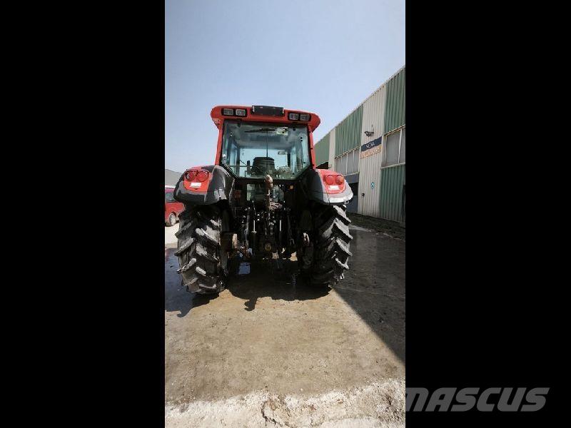 Valtra T140 Tractors