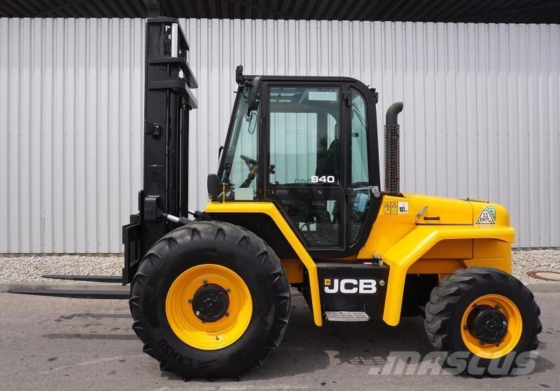 JCB 940-4 Rough terrain trucks