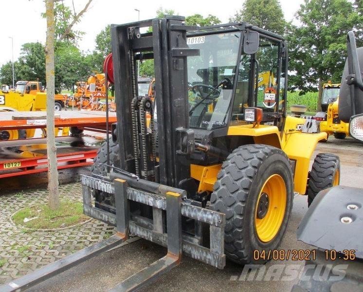 JCB 940-4 Rough terrain trucks