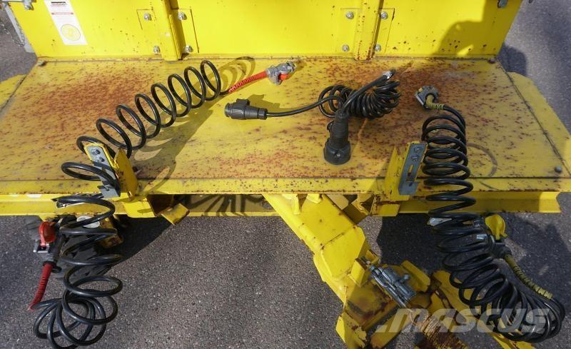 Pefra 4000 Flatbed/Dropside trailers