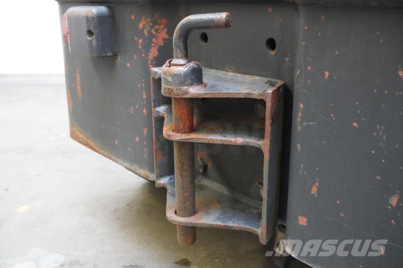 Still R06-06 Towing trucks