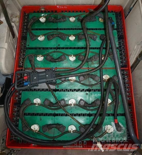 Tennant 7300 Combination sweeper scrubbers