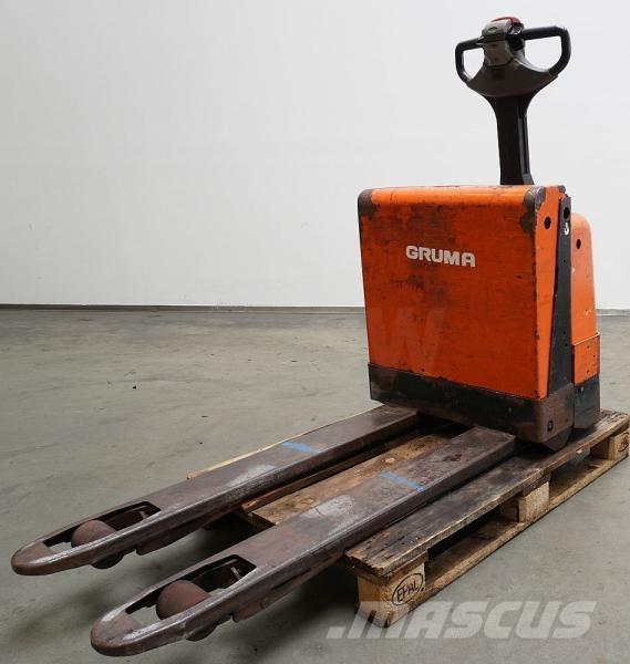 Toyota 7PM18 Low lifter