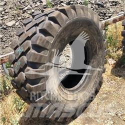  CAMSO 20.5X25 Tyres, wheels and rims