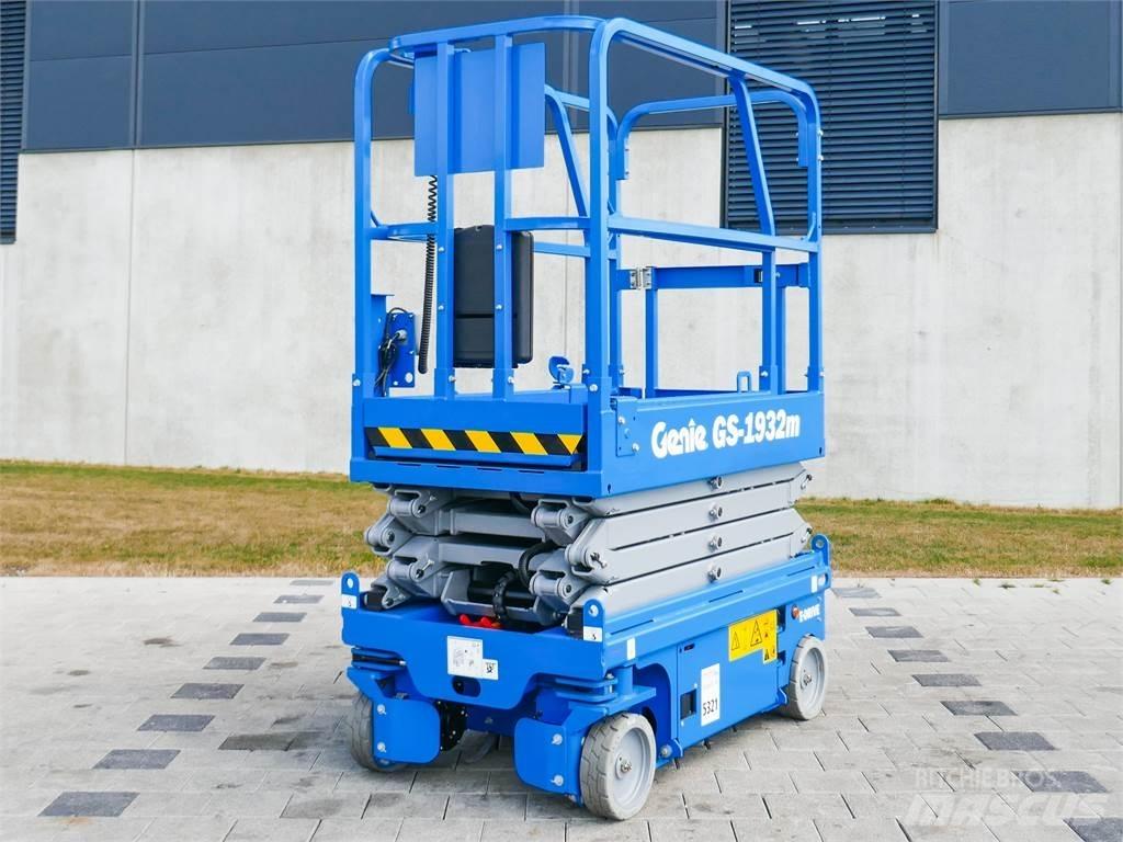 Genie GS 1932 Scissor lifts