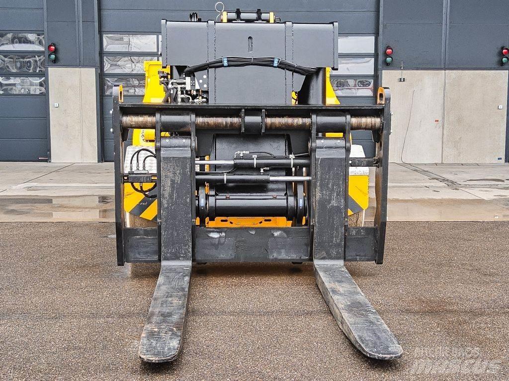 JMG MC580 Telescopic handlers