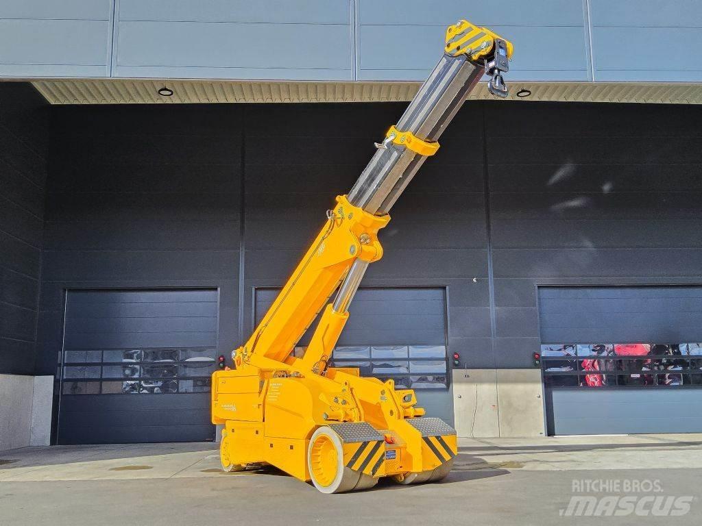 JMG MC580 Telescopic handlers