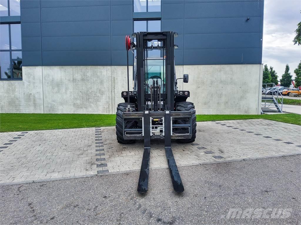 Manitou M 50-4 Rough terrain trucks