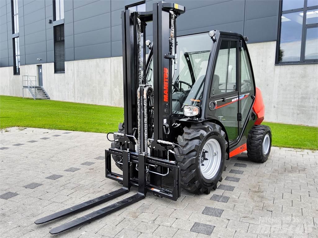 Manitou MC 25-4 Rough terrain trucks