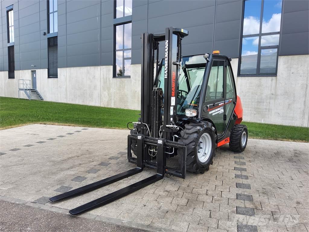 Manitou MC 30-4 Rough terrain trucks