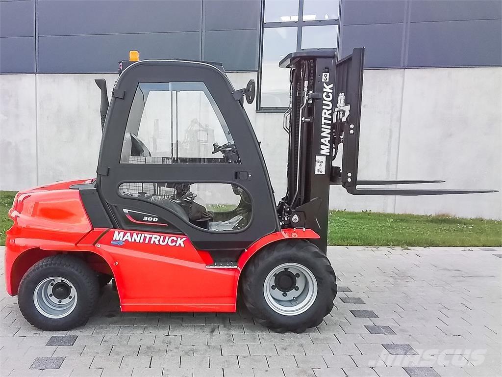  Manitruck D 30 Diesel trucks